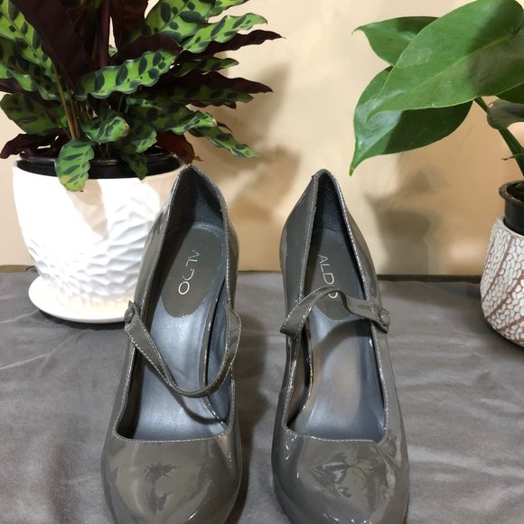 ALDO Grey Patent Mary Jane Pumps - Picture 3 of 6